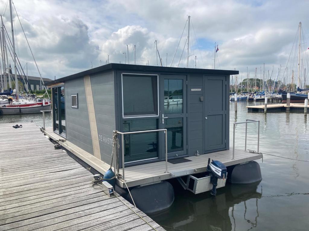 Houseboat De Amstel 호텔 모니켄담 외부 사진